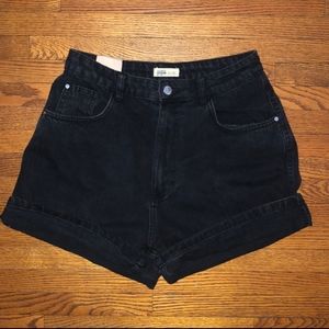 Zara Mom Jean fit Black Denim Shorts